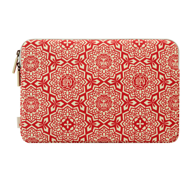 Incase 13" Shepard Fairey Canvas Sleeve
