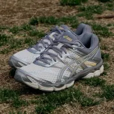 Discover the new Asics Sportstyle GEL-CUMULUS 16